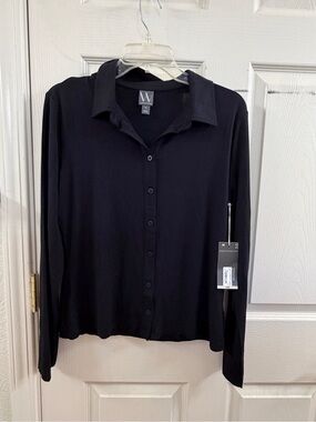 Worthington Black Collared Button-Up Long Sleeve Top